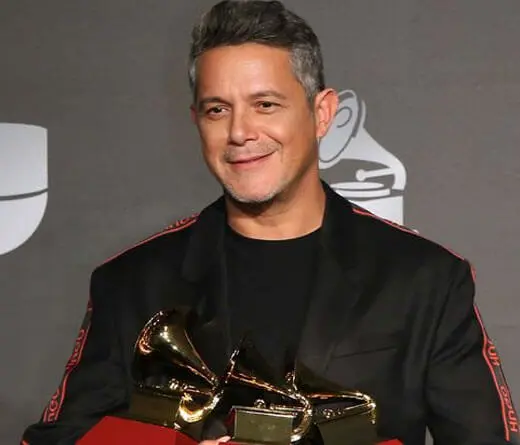Antes de presentarse en Argentina, Alejandro Sanz se convirti en el artista espaol con ms Grammys ganados de la historia.